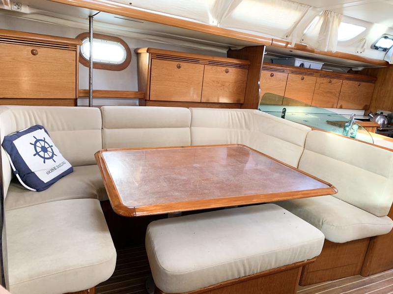 Book yachts online - sailboat - Sun Odyssey 43 - Tatanos - rent