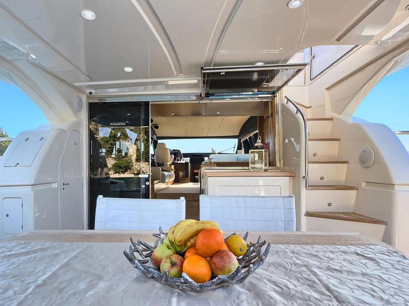 Book yachts online - motorboat - Ferretti 620 - Kimon - rent