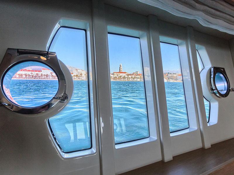 Book yachts online - motorboat - Ferretti 620 - Kimon - rent