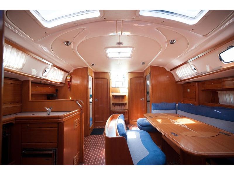 Book yachts online - sailboat - Bavaria 50 Cruiser - Jo Mistral - rent