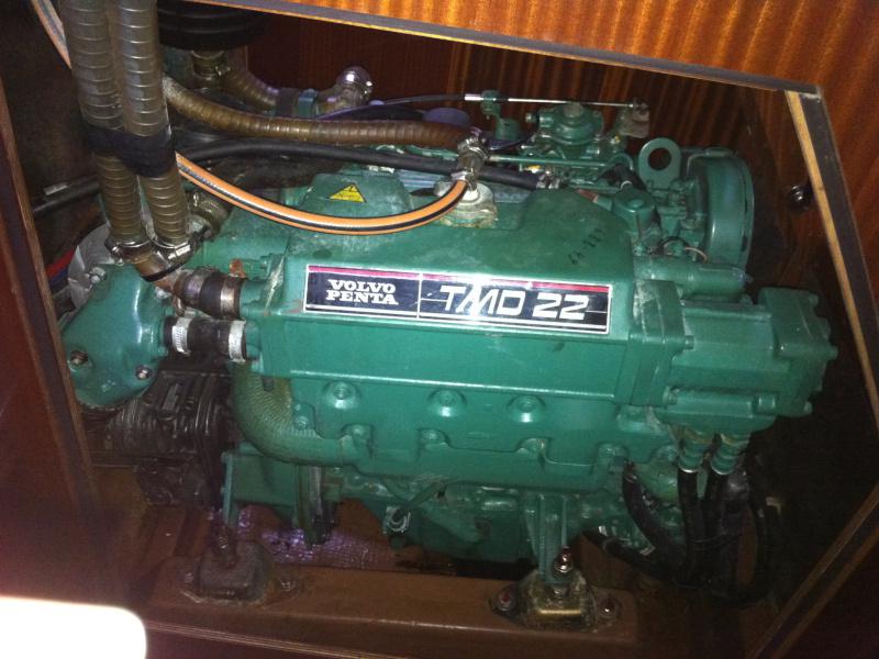 Book yachts online - sailboat - Bavaria 49 - Vardousia - rent