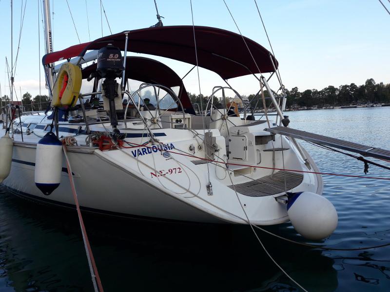 Book yachts online - sailboat - Bavaria 49 - Vardousia - rent