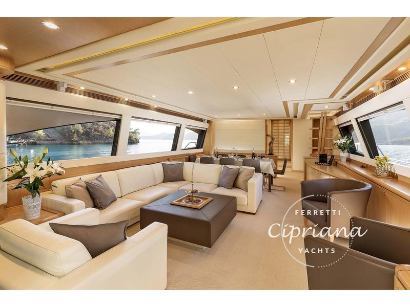 Book yachts online - motorboat - Ferretti 830 - Cipriana - rent