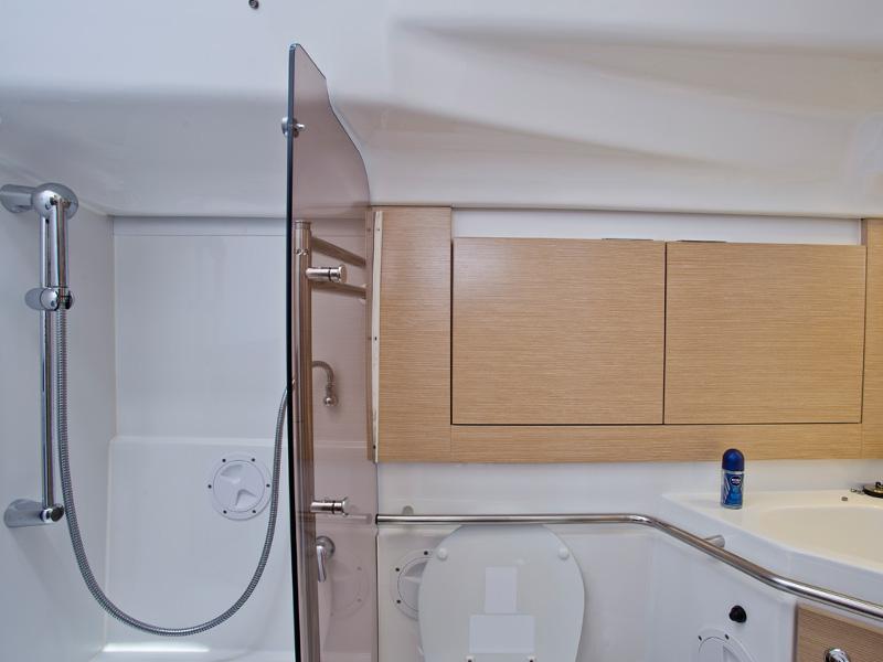 Book yachts online - sailboat - Elan 444 Impression - ANDRIJA - rent