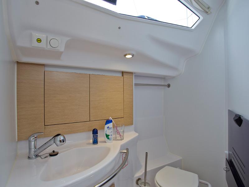 Book yachts online - sailboat - Elan 394 Impression - TIME OUT - rent