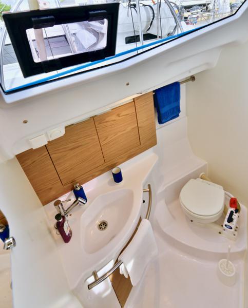 Book yachts online - sailboat - Elan 40 Impression - CAPTAIN AMERICA - rent