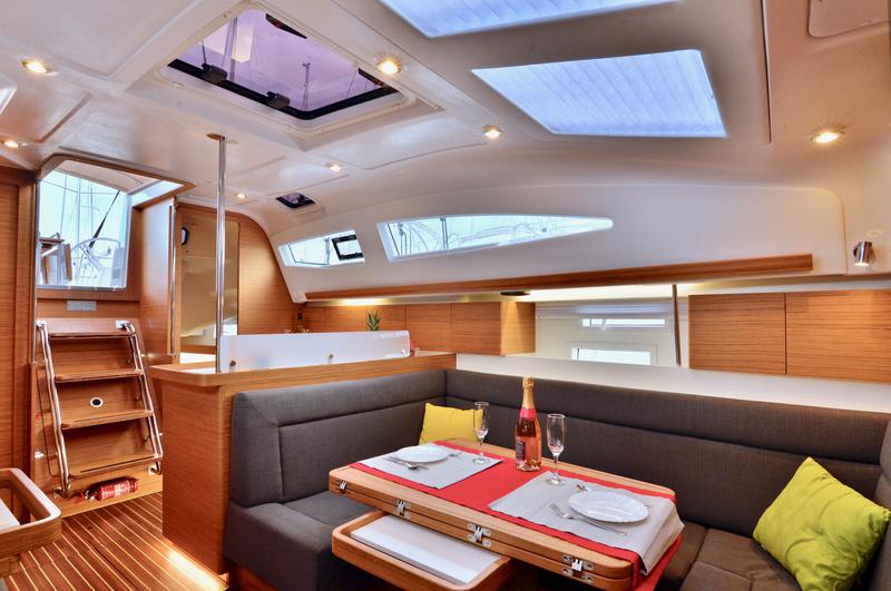 Book yachts online - sailboat - Elan 40 Impression - IRON MAN - rent