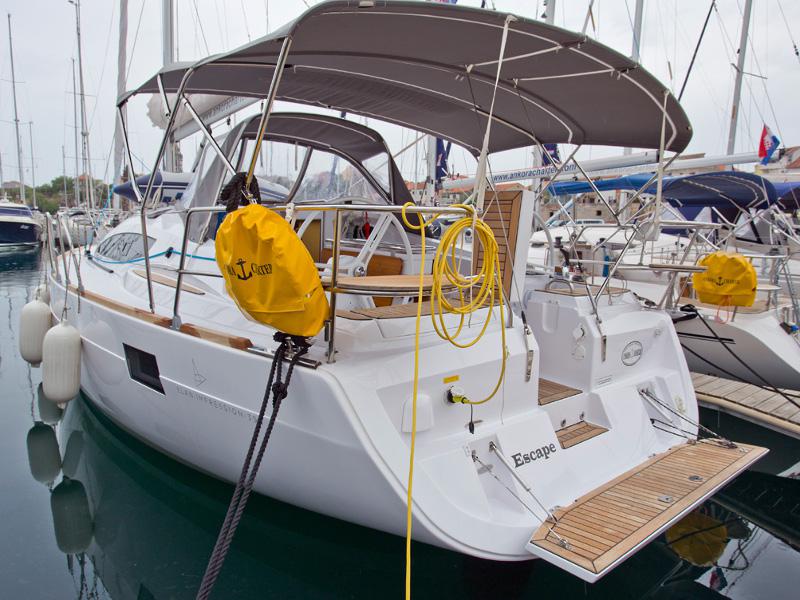 Book yachts online - sailboat - Elan 394 Impression - ESCAPE - rent