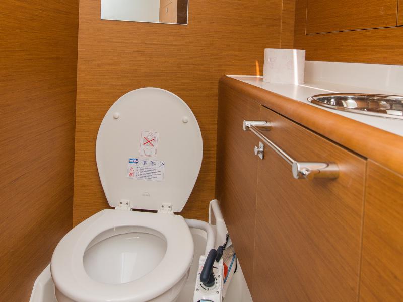 Book yachts online - sailboat - Sun Odyssey 449 - TOP SMILE - rent