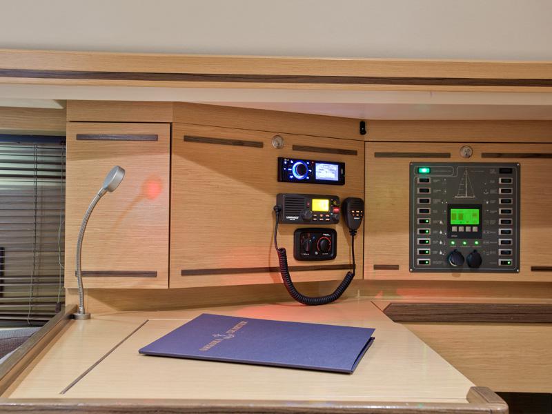 Book yachts online - sailboat - Elan 444 Impression - FELIX - rent