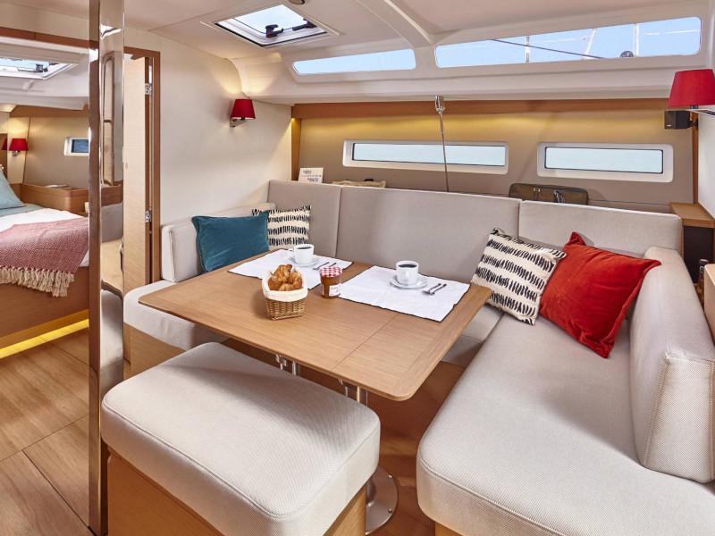 Book yachts online - sailboat - Sun Odyssey 440 - Eleni - rent