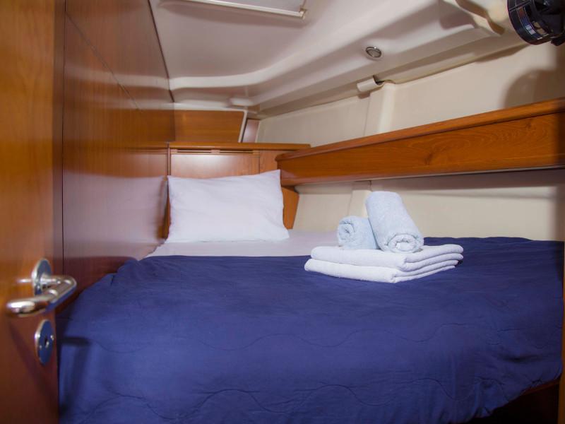 Book yachts online - sailboat - Sun Odyssey 45 - Elpida - rent