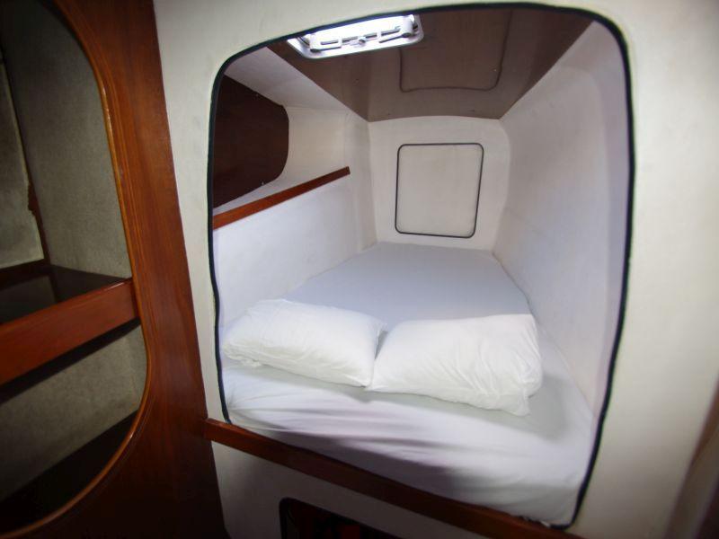 Book yachts online - catamaran - Athena 38 - LaPerla - rent
