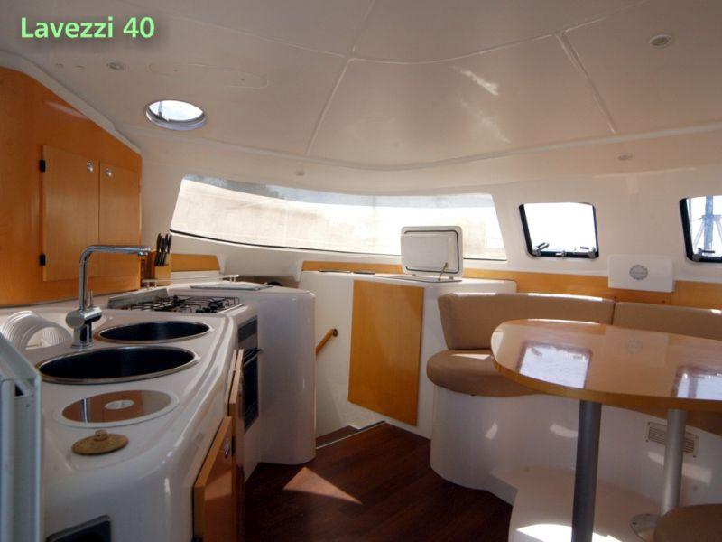 Book yachts online - catamaran - Lavezzi 40 - Domino - rent