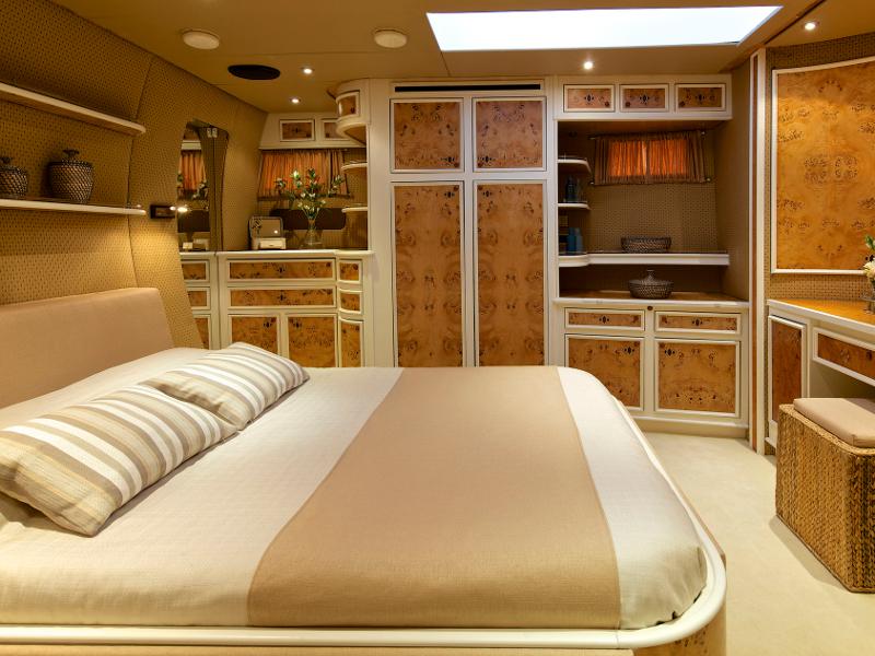 Book yachts online - sailboat - Dynamique - Amadeus - rent