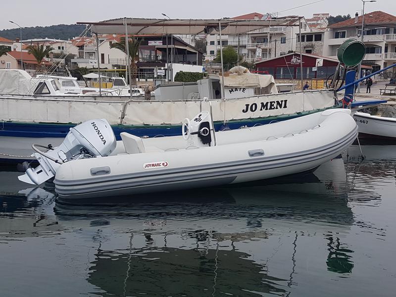 Book yachts online - motorboat - Joymarc 490 - Joymarc 490 - rent