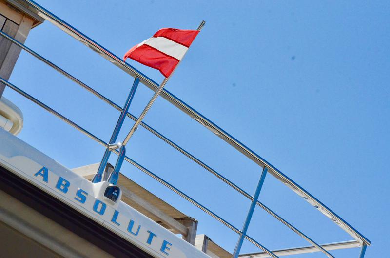 Book yachts online - motorboat - Navetta 58 - JOSEFINE I - rent