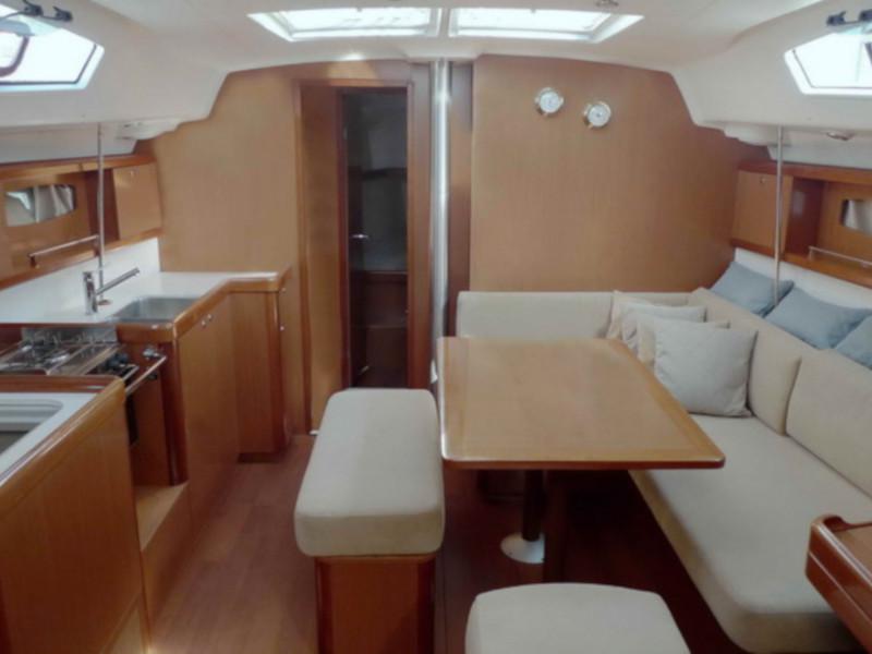 Book yachts online - sailboat - Oceanis 43 - Zen - rent