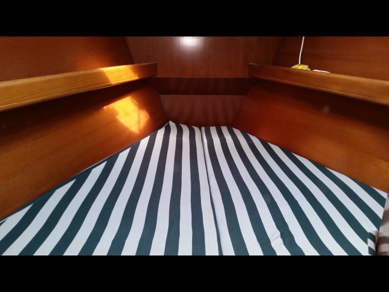 Book yachts online - sailboat - Oceanis 411 Clipper - Nemesis - rent