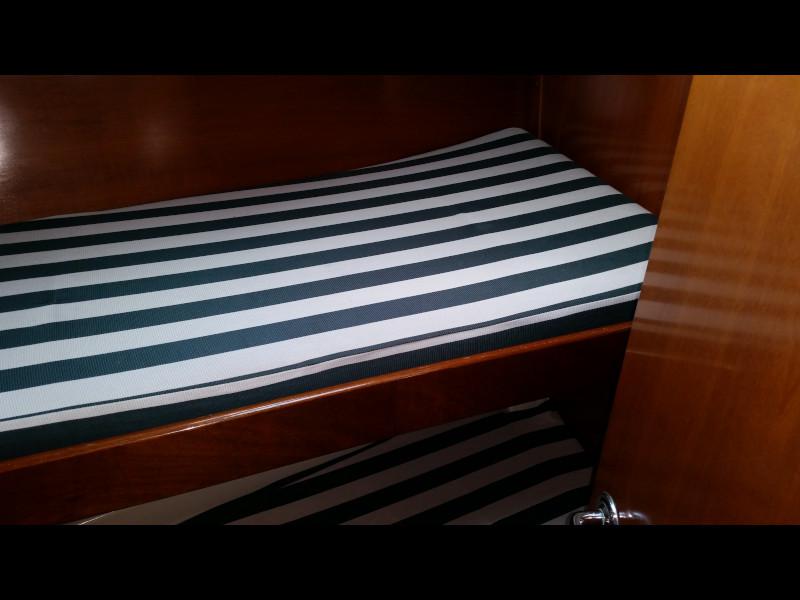 Book yachts online - sailboat - Oceanis 411 Clipper - Nemesis - rent