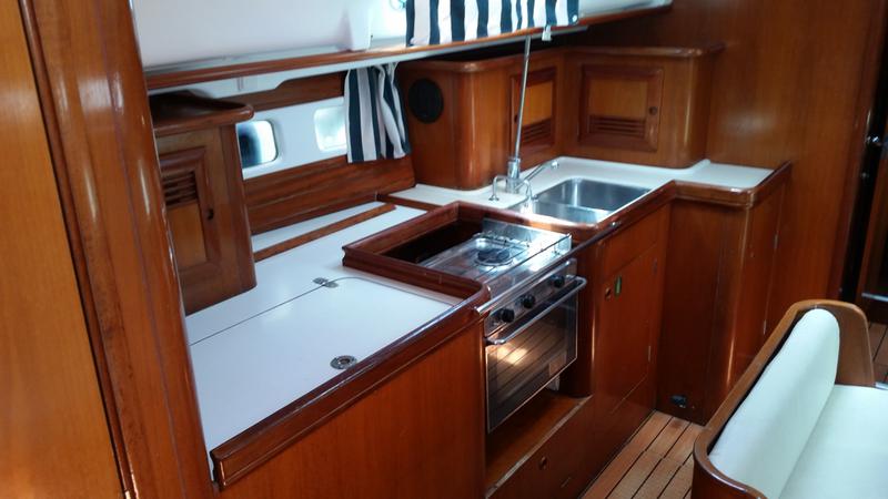 Book yachts online - sailboat - Oceanis 411 Clipper - Nemesis - rent