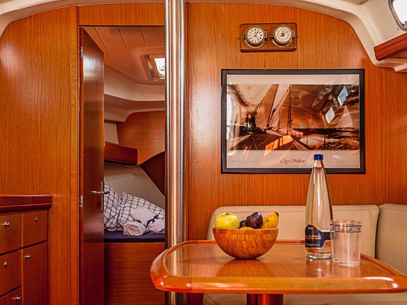 Book yachts online - sailboat - Cyclades 39.3 - Spicy - rent