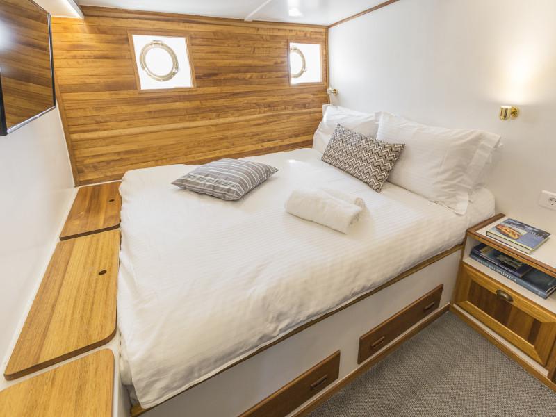 Book yachts online - other - Greek Motorsailer - Cosmos - rent