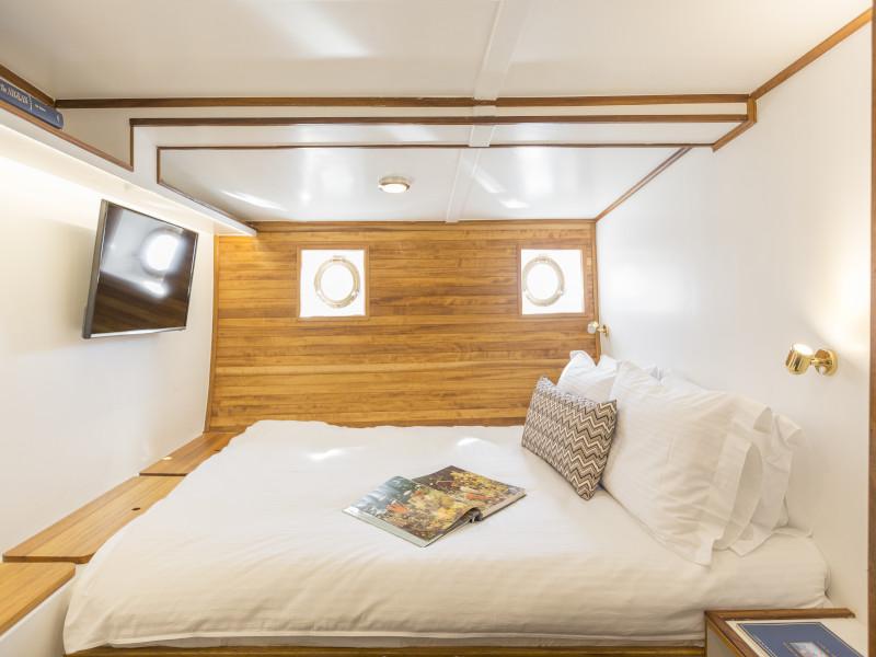 Book yachts online - other - Greek Motorsailer - Cosmos - rent