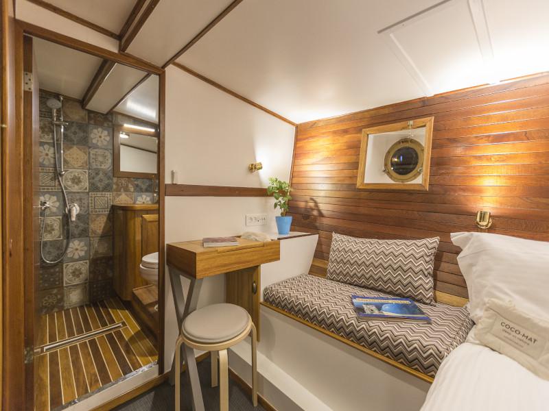 Book yachts online - other - Greek Motorsailer - Cosmos - rent