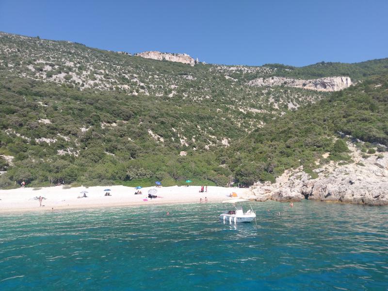 Book yachts online - motorboat - Antares 36 Fly - Setemana - rent