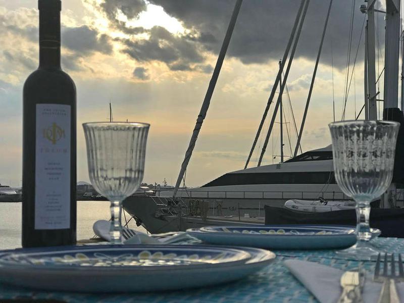 Book yachts online - motorboat - Waverunner 55 - Dreamaway - rent