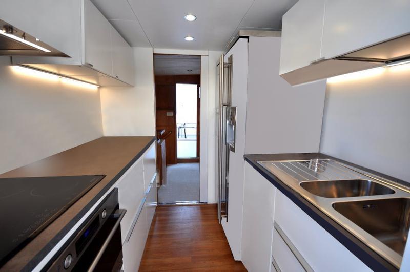 Book yachts online - motorboat - Pegasus 80 - Teddy Bear - rent