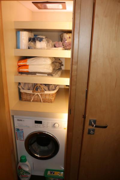 Book yachts online - catamaran - Sunreef 62 - Zimit - rent