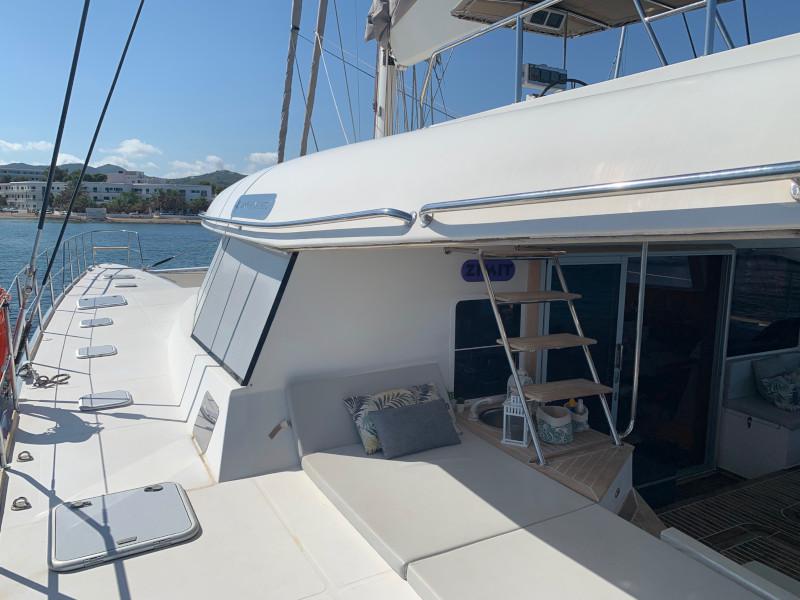 Book yachts online - catamaran - Sunreef 62 - Zimit - rent