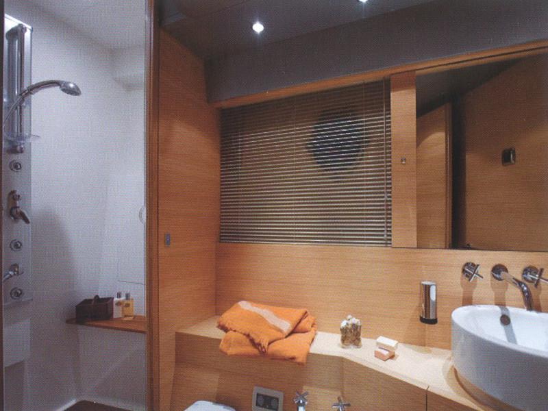 Book yachts online - motorboat - Aicon 62 SL - Bonheur - rent