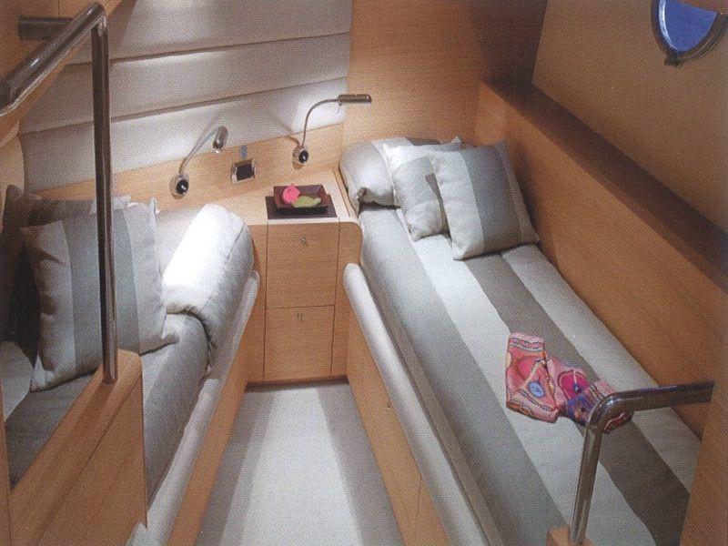 Book yachts online - motorboat - Aicon 62 SL - Bonheur - rent