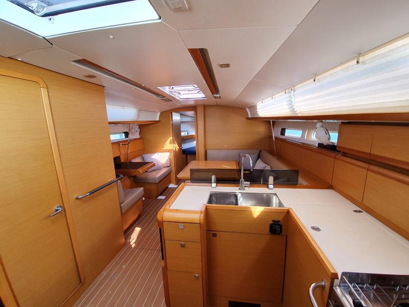 Book yachts online - sailboat - Jeanneau Sun Odyssey 409 - Malee - rent