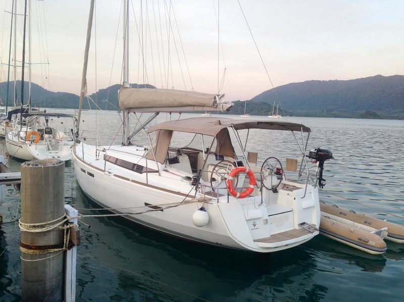 Book yachts online - sailboat - Jeanneau Sun Odyssey 409 - Malee - rent