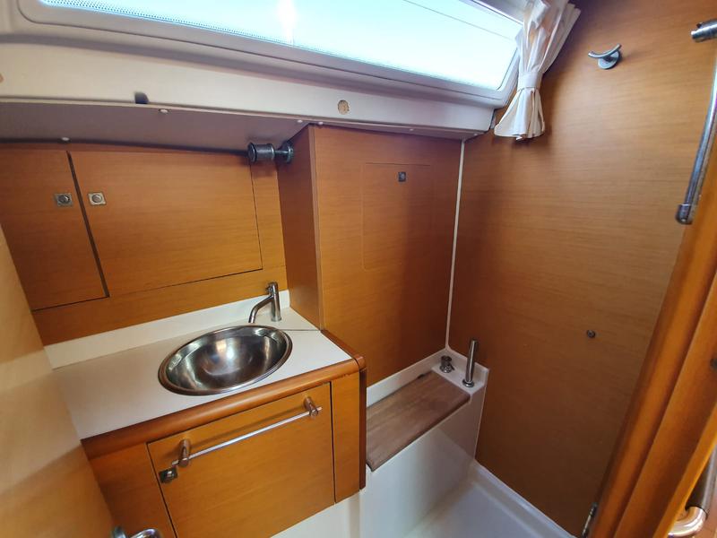 Book yachts online - sailboat - Jeanneau Sun Odyssey 409 - Malee - rent