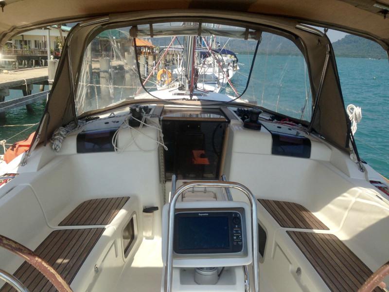 Book yachts online - sailboat - Jeanneau Sun Odyssey 409 - T-Punch - rent