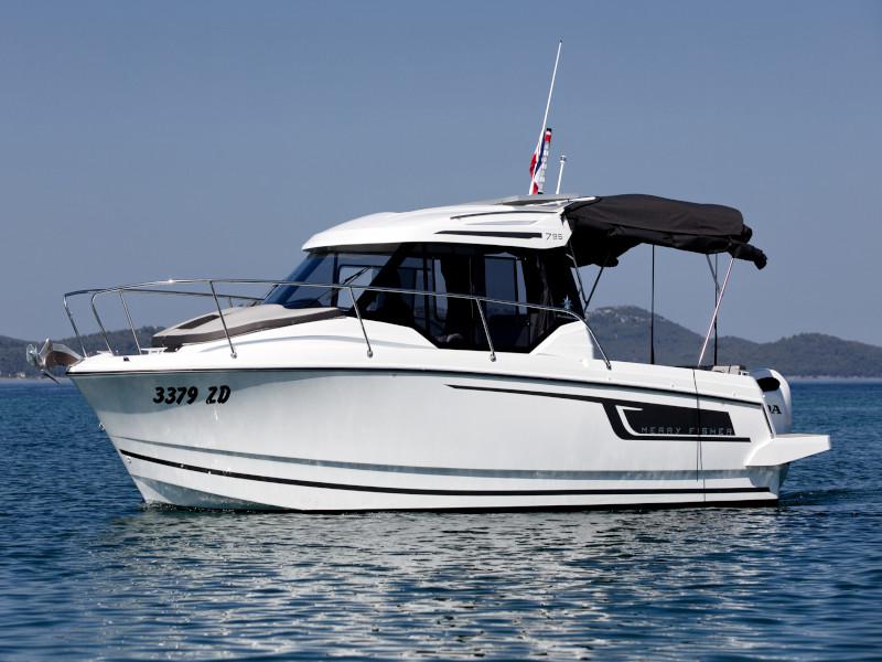 Book yachts online - motorboat - Merry Fisher 795 - Vito - rent