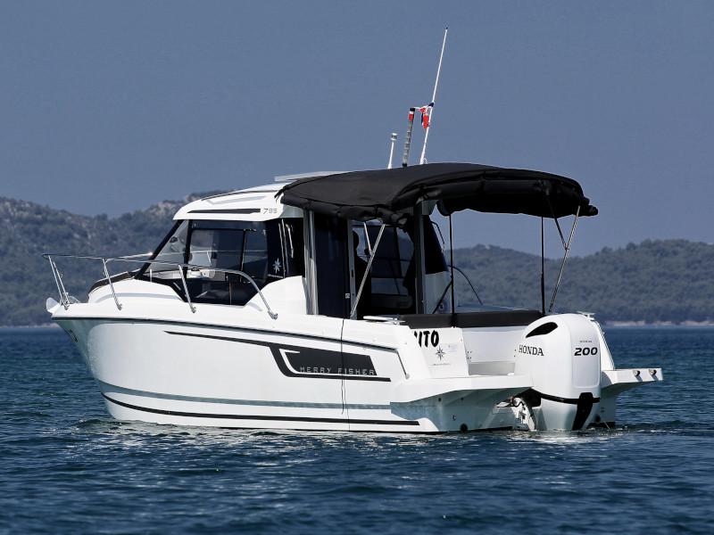 Book yachts online - motorboat - Merry Fisher 795 - Vito - rent