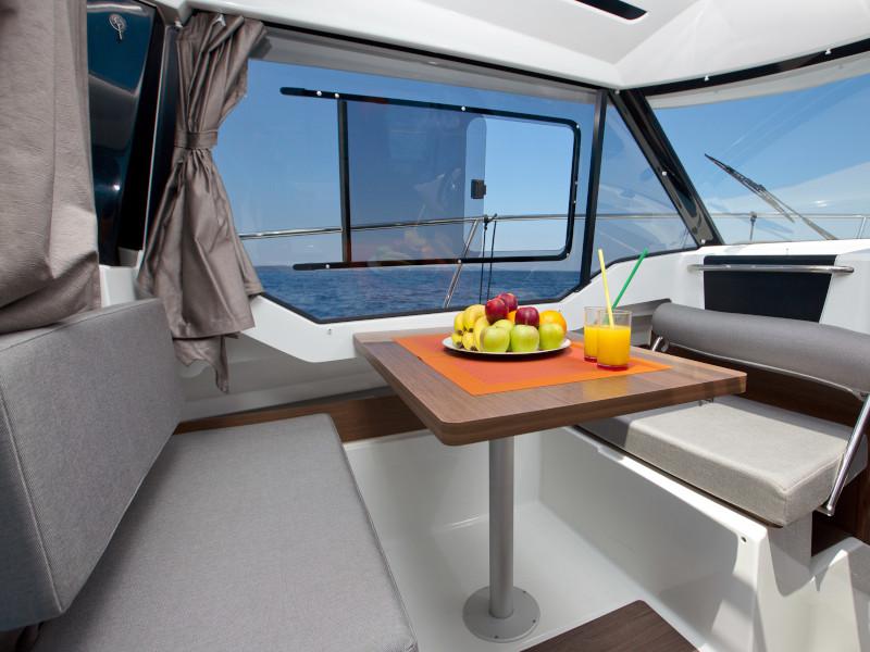 Book yachts online - motorboat - Merry Fisher 795 - Vito - rent