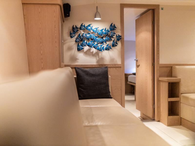 Book yachts online - sailboat - Hanse 630 - Flow - rent