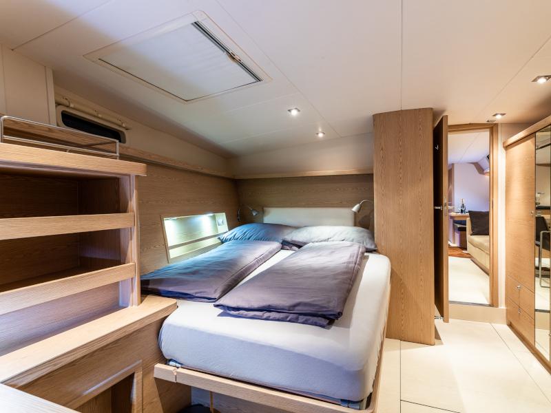 Book yachts online - sailboat - Hanse 630 - Flow - rent