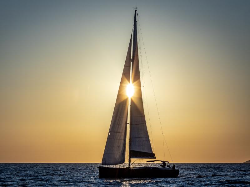 Book yachts online - sailboat - Hanse 630 - Zara - rent