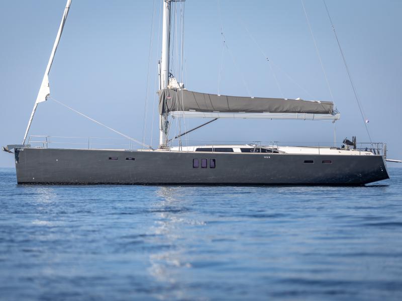 Book yachts online - sailboat - Hanse 630 - Zara - rent