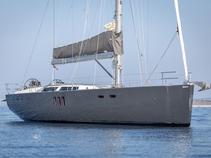 Book yachts online - sailboat - Hanse 630 - Zara - rent