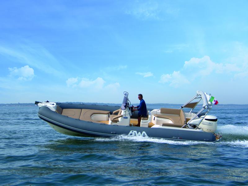Book yachts online - motorboat - BWA 28 GT - BWA 28 GT - rent