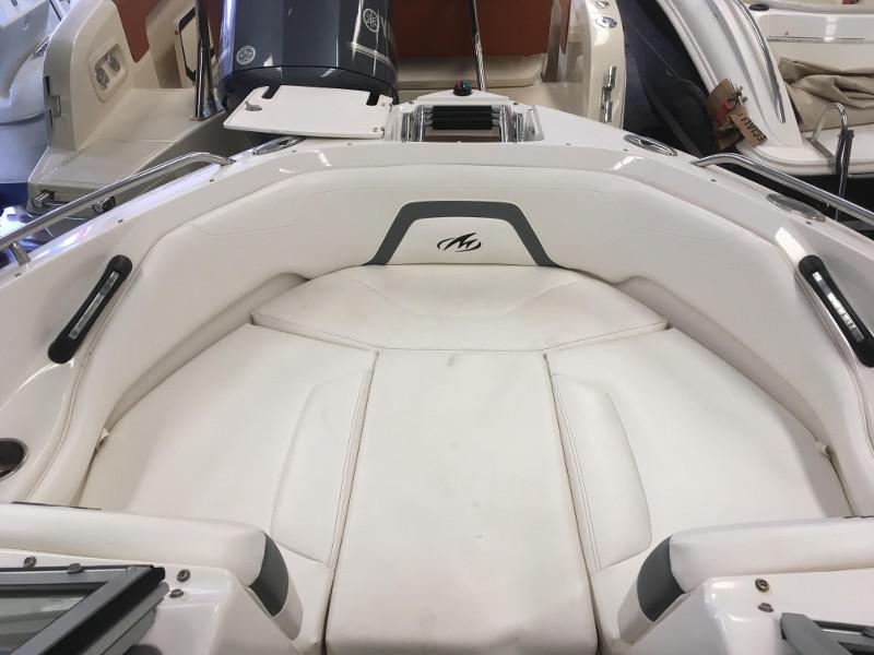 Book yachts online - motorboat - Monterey 224 FS - Menorcamar X - rent